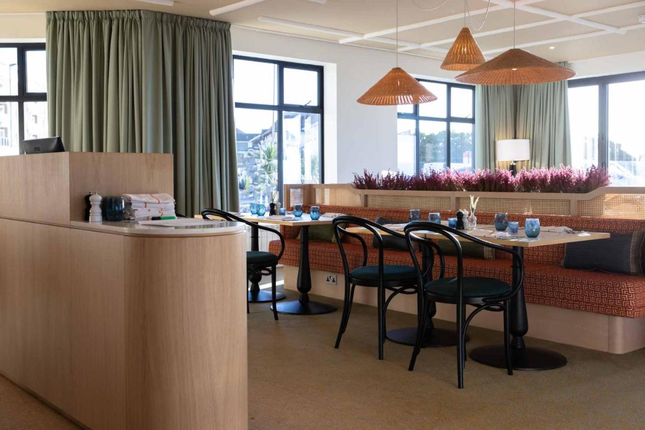 The Relais Cooden Beach And Spa Bexhill-on-Sea Eksteriør billede