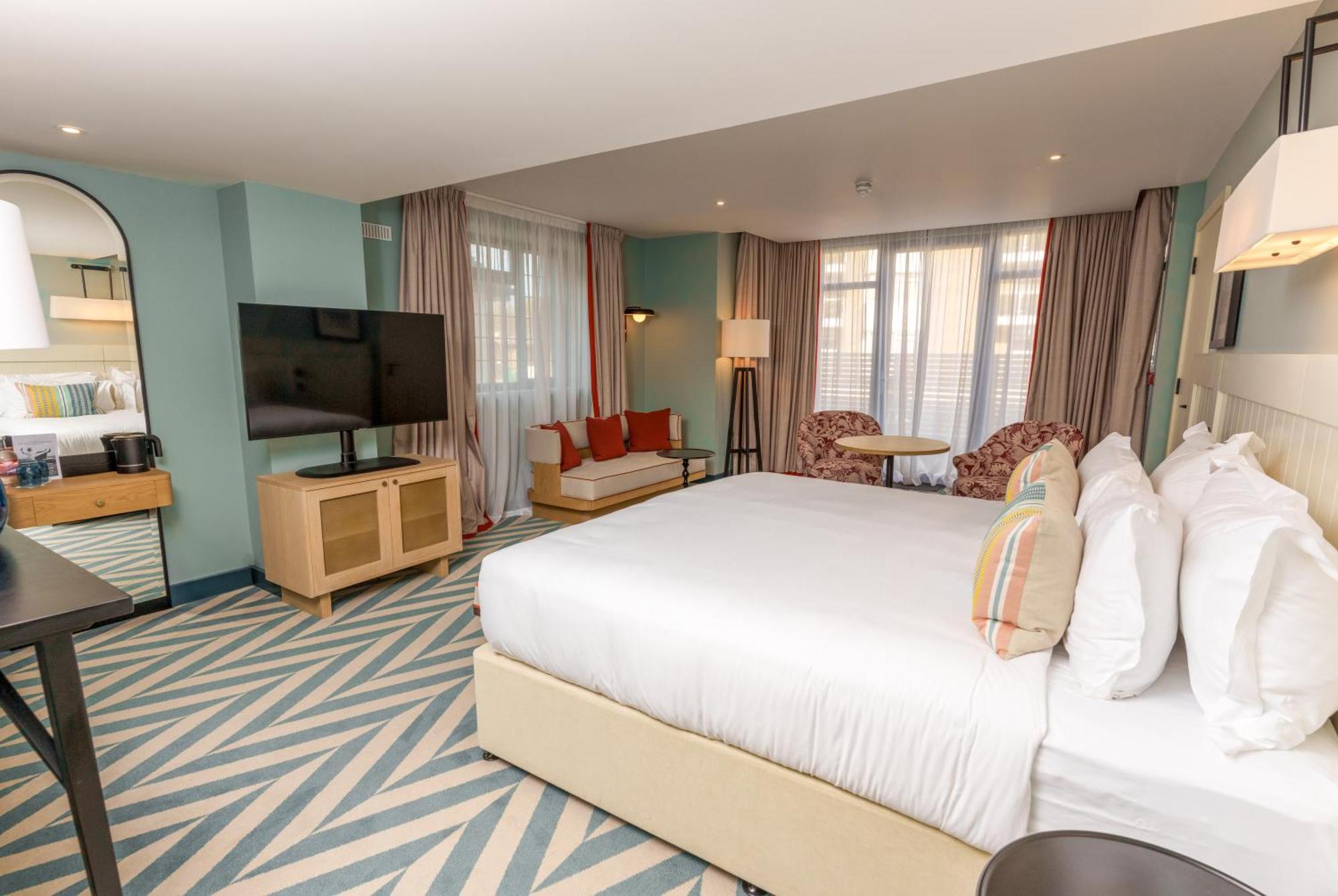 The Relais Cooden Beach And Spa Bexhill-on-Sea Eksteriør billede