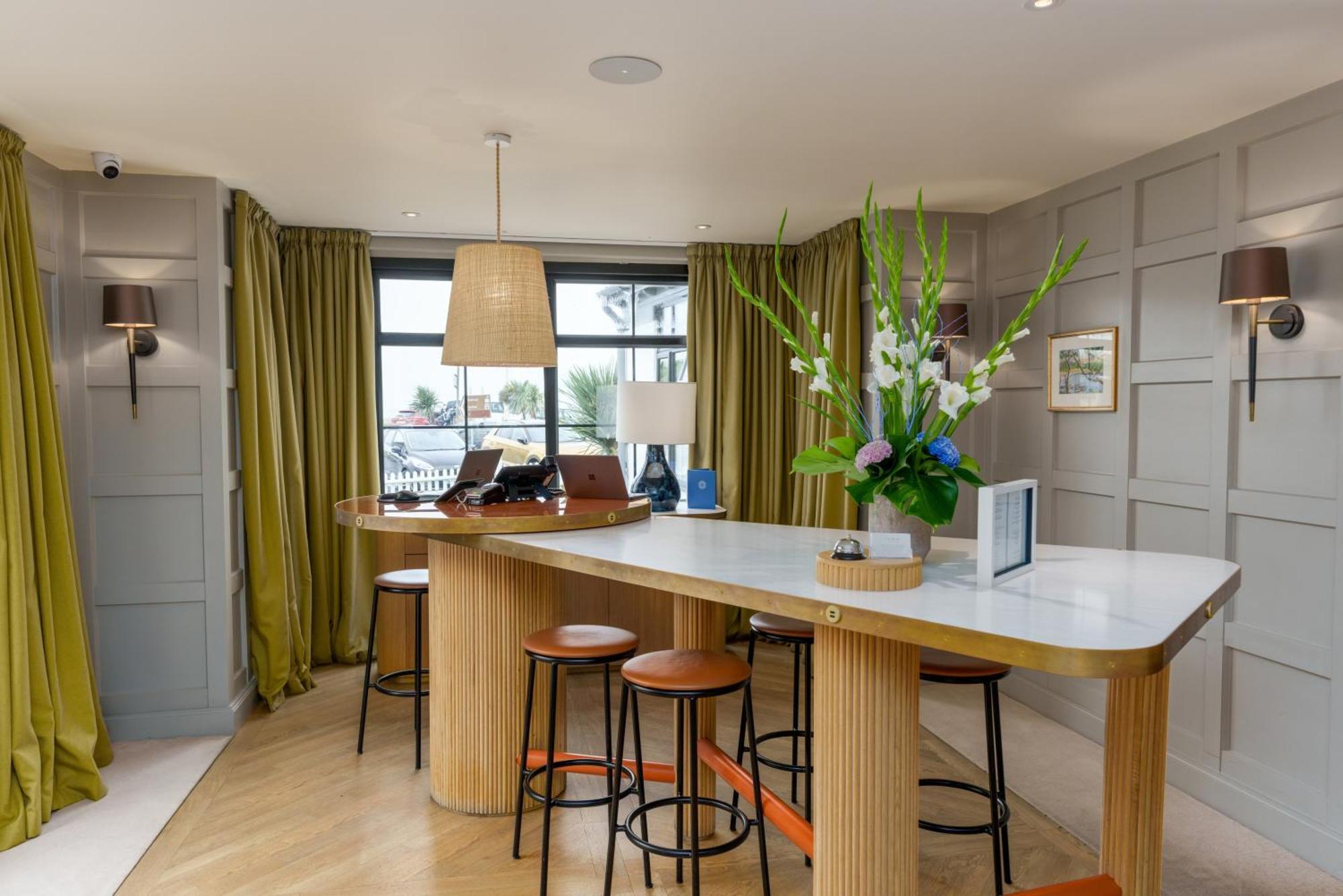 The Relais Cooden Beach And Spa Bexhill-on-Sea Eksteriør billede