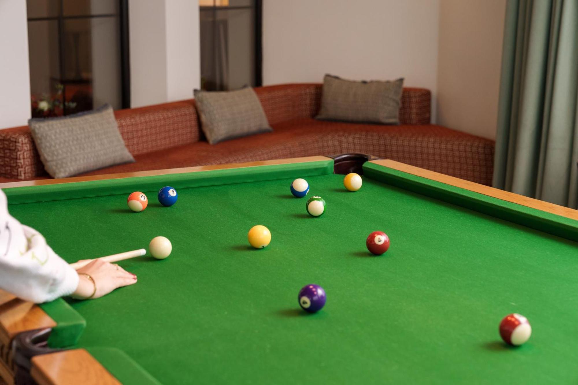 The Relais Cooden Beach And Spa Bexhill-on-Sea Eksteriør billede